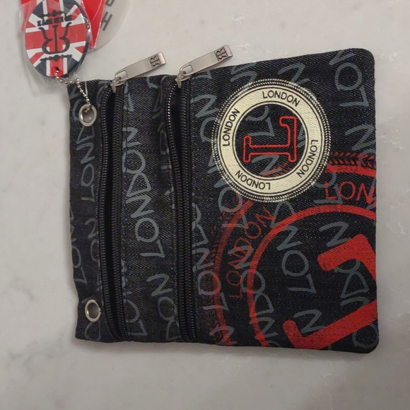 FREE w/ Bundle Robin Ruth Grey Charlie Denim London Travel Bag New with Tags - Picture 1 of 13